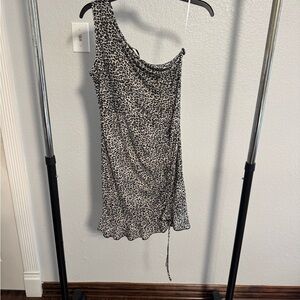 SHEIN Black and White One-Shoulder Dress